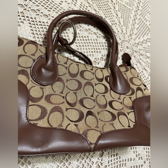 Small brown & Tan - Picture 2 of 2